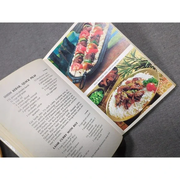 1969 Uncle Ben's The Magic Of Rice Cookbook Vintage Hardcover SBN: 87502-004-6 - Picture 15 of 16